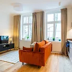 Victus Baltic Elegance Stay Close To The Beach By Noclegi Renters Апартаменты