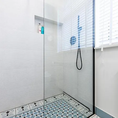 Victus Apartamenty, Artisan *